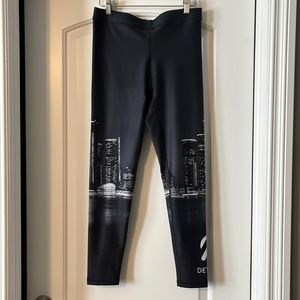 NWOT terez x Peloton detroit leggings. Size large. Limited edition! Sold out!
